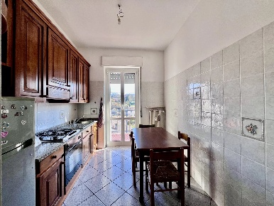 Foto Appartamento a Ovada Centro con 6 locali in vendita