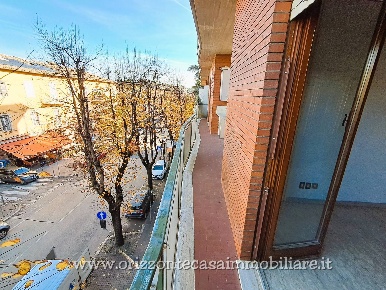 Foto Appartamento a Ascoli Piceno di 94 m² con 5 locali in vendita