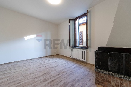 Foto Appartamento in Vicolo Orti 7, Seregno Matteotti di 98 m² con 3 locali