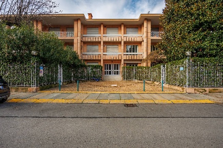 Foto Appartamento in Corso Re Umberto, Torino Crocetta di 312 m² in vendita