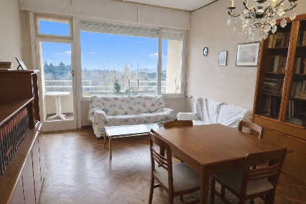 Foto Appartamento in Via Bezzecca, Bologna Savena di 120 m² con 5 locali