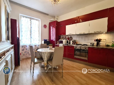 Foto Appartamento in Regione Sgorre, Albenga di 96 m² con 4 locali