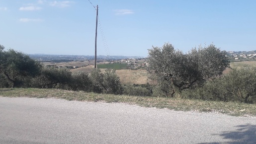 Foto Terreno agricolo in Via Don Rocco D'Alessandro, Manoppello di 25380 m²