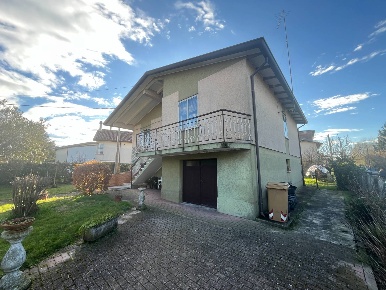 Foto Casa indipendente in via Belvedere, Casale sul Sile Centro di 170 m²