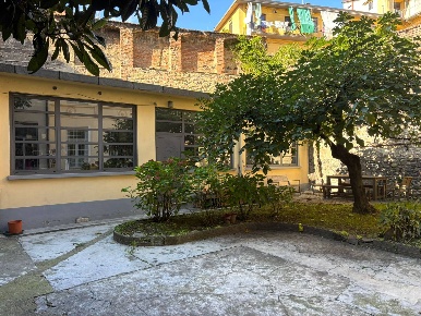 Foto Loft in Via Saccarelli 9, Torino San Donato di 75 m² con 1 locali