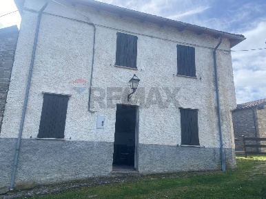 Foto Rustico a Bardi di 138 m² con 4 locali in vendita