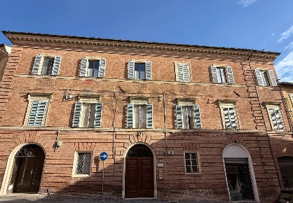 Foto Appartamento in via Cialdini 81, Fabriano Centro di 150 m² in vendita