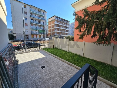 Foto Appartamento in Via Matteo Civitali 47, Milano San Siro di 60 m²
