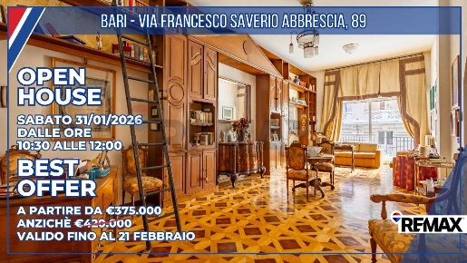 Foto Appartamento in Via Francesco Saverio Abbrescia 89, Bari di 168 m²