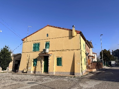 Foto Casa indipendente in Via Grugnaleto, Montemarciano Cassiano Grugnaleto