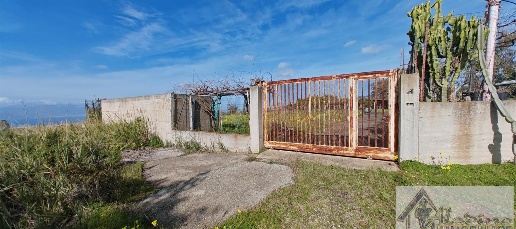Foto Terreno agricolo in aretina, Reggio di Calabria Gallina - Armo