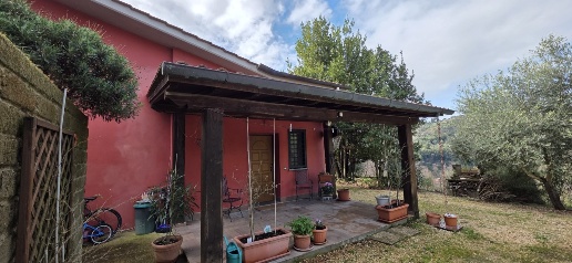 Foto Villa unifamiliare in Via Monte la Pera 22, Castelnuovo di Porto