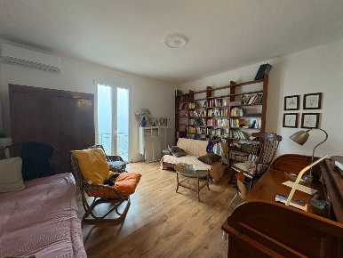 Foto Appartamento a Ziano Piacentino Centro di 108 m² con 3 locali