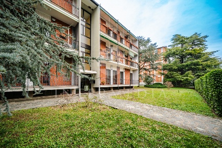 Foto Appartamento in Via Senatore Diogene Valotti 8, Brescia di 129 m²