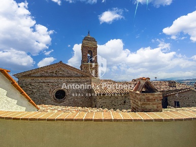 Foto Appartamento in Via del Tempio, Marsciano Spina di 150 m² con 4 locali