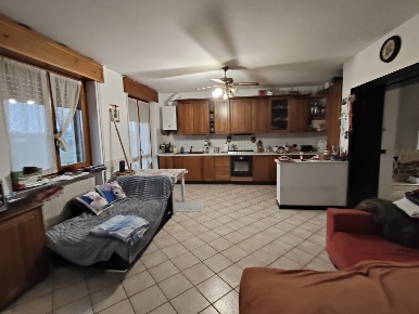 Foto Appartamento in via delle rose, Castel San Giovanni Centro di 160 m²