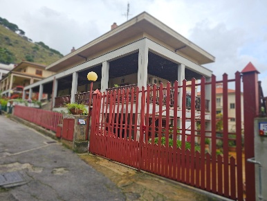 Foto Villa unifamiliare a Palermo Boccadifalco - Baida di 243 m² in vendita