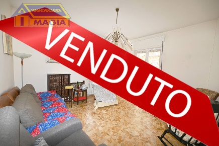 Foto Appartamento a Ascoli Piceno di 131 m² con 5 locali in vendita