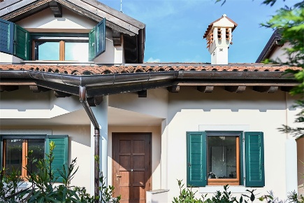 Foto Villa unifamiliare in FRAZIONE DUINO, Duino-Aurisina Duino di 250 m²