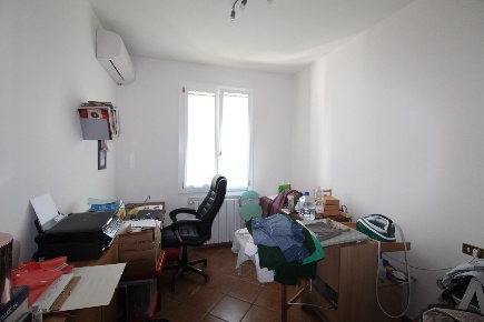 Foto Villa bifamiliare a Medicina di 200 m² con 8 locali in vendita