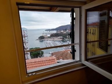 Foto Appartamento a La Spezia Marola - Campiglia di 45 m² con 2 locali