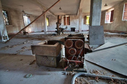 Foto Rustico a Cascina Navacchio Nord - Zambra di 2400 m² con 10 locali