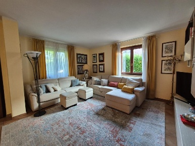 Foto Casa indipendente a Santa Croce sull'Arno Centro di 187 m² in vendita