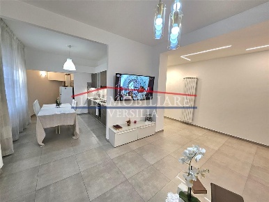 Foto Appartamento a Carrara Marina di Carrara di 100 m² con 4 locali