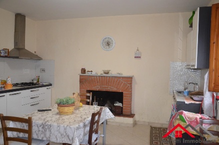 Foto Villa bifamiliare a San Giuliano Terme Colignola, Campo di 120 m²