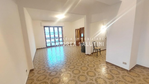 Foto Appartamento a Buti Cascine La Croce di 127 m² con 5 locali in vendita