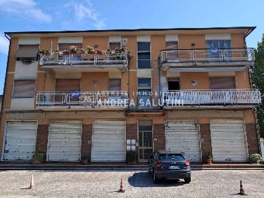 Foto Appartamento a Buti Cascine La Croce di 127 m² con 5 locali in vendita