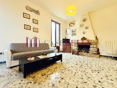 Foto Appartamento a Seravezza Ripa Pozzi Querceta Ponterosso di 100 m²