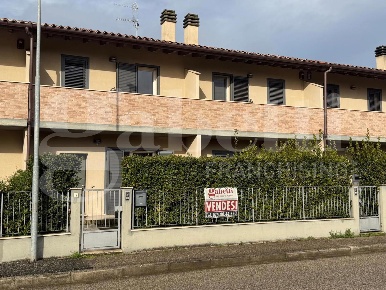 Foto Villa a schiera in Via LUIGI ROMAGNOLI 3, Assisi Palazzo, Petrignano