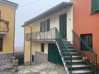 Foto Casa indipendente in Via MontuÃ¨ 2, Canneto Pavese Canneto di 170 m²