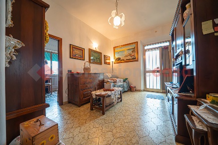 Foto Appartamento a Cecina Cecina Centro di 112 m² con 5 locali in vendita