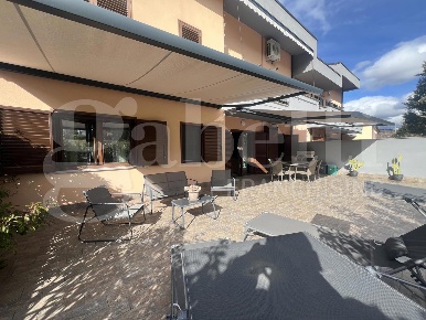 Foto Appartamento in Via Aldo Moro 35, Cerro al Volturno Centro di 77 m²