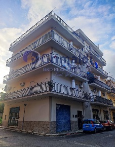 Foto Appartamento in Via A. Einstein 39, Bagheria Centro di 96 m²