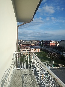 Foto Appartamento a Tavagnacco Stadio - Rizzi di 75 m² con 1 locali