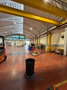 Foto Capannone industriale a Napoli Zona Industriale - Marina di 1255 m²