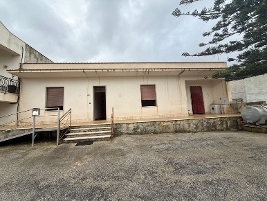 Foto Casa indipendente a Marsala Stagnone di 150 m² con 4 locali in vendita