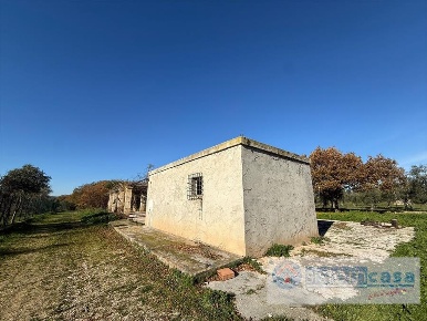 Foto Casale a Corato con 3 locali in vendita