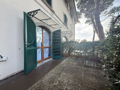 Foto Appartamento in Via Variante Aurelia 6, Rosignano Marittimo di 70 m²