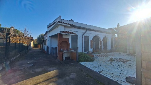 Foto Villa singola in Via Valle Zita, Colonna di 80 m² con 3 locali