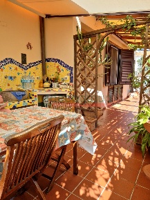 Foto Villa bifamiliare in Via Piero Aloisi 21, Livorno di 270 m² in vendita
