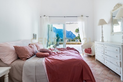 Foto Villa unifamiliare in Via Tuoro 11, Capri Centro di 200 m² in vendita