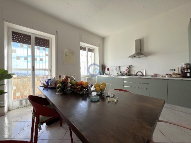 Foto Appartamento in Vico Iv Raffaelli Giuseppe 16, Catanzaro di 155 m²
