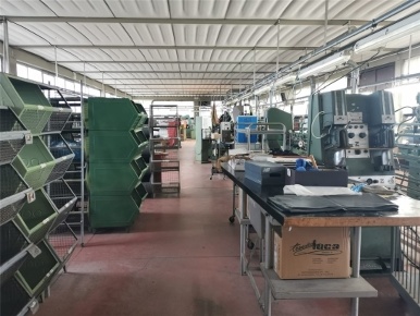 Foto Magazzino in PIAVE, Cerreto Guidi Centro di 540 m² con 2 locali