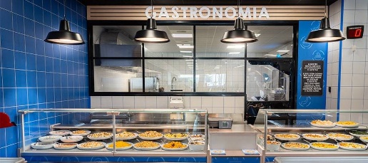 Foto Attività commerciale a Gallarate Centro di 130 m² con 4 locali