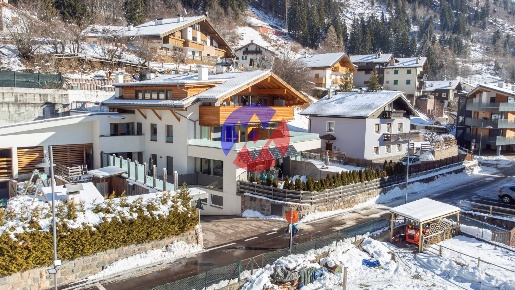 Foto Appartamento in Via Indipendenza 108, Predazzo Centro di 83 m²