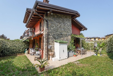 Foto Villa a schiera in via verdi 7, Carobbio degli Angeli Carobbio